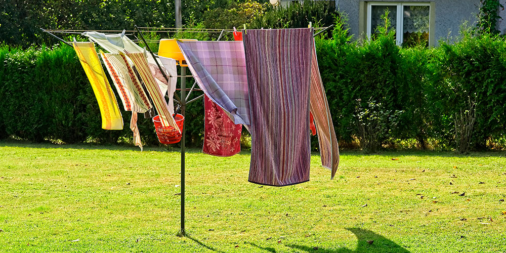 Build it - How To Install a Clothes-line
